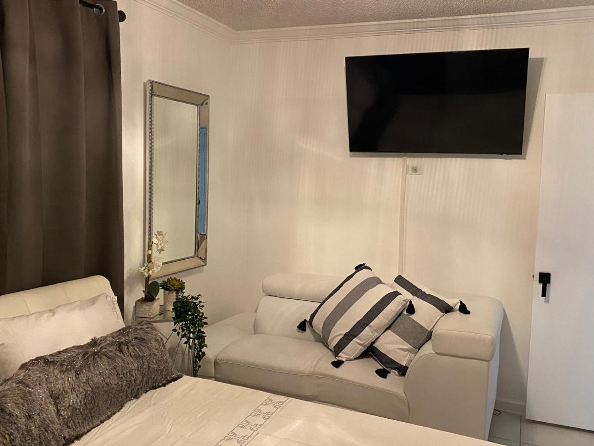 Beautiful House 7 Min From Miami Airport W Free Parking Appartement Buitenkant foto