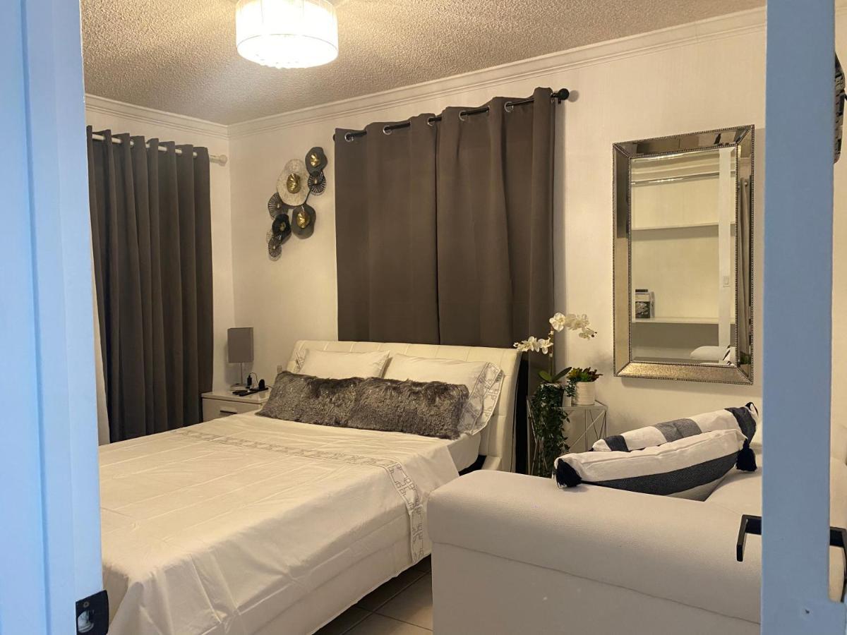 Beautiful House 7 Min From Miami Airport W Free Parking Appartement Buitenkant foto